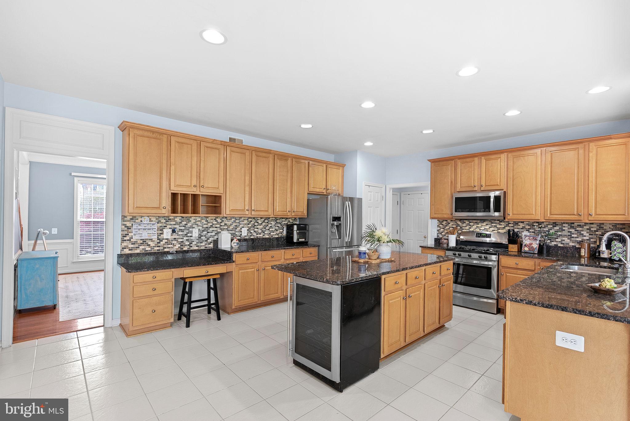 8192 Douglas Fir Dr