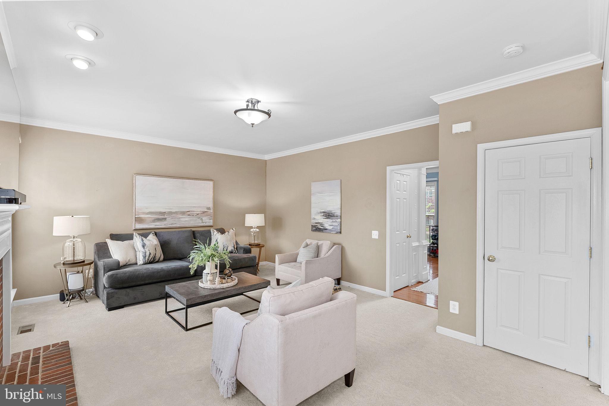 8192 Douglas Fir Dr