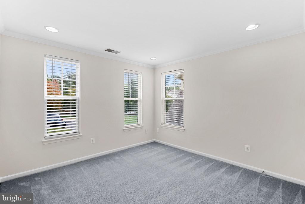 7757 GRANDWIND DRIVE