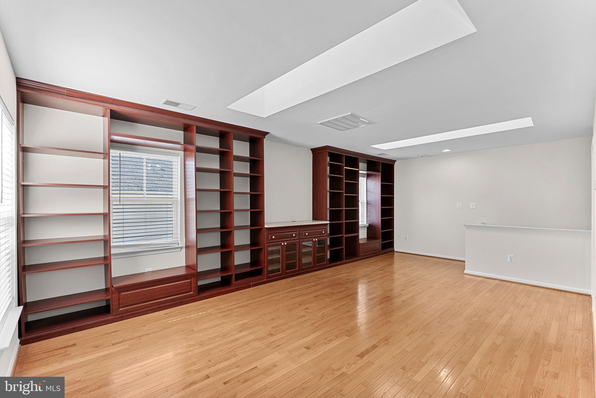 7757 GRANDWIND DRIVE