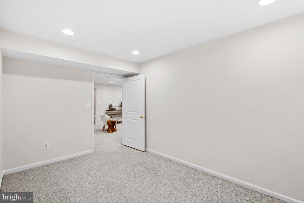 7757 GRANDWIND DRIVE
