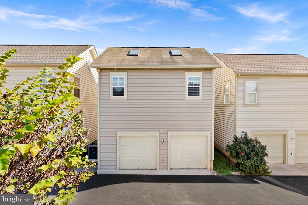 7757 GRANDWIND DRIVE