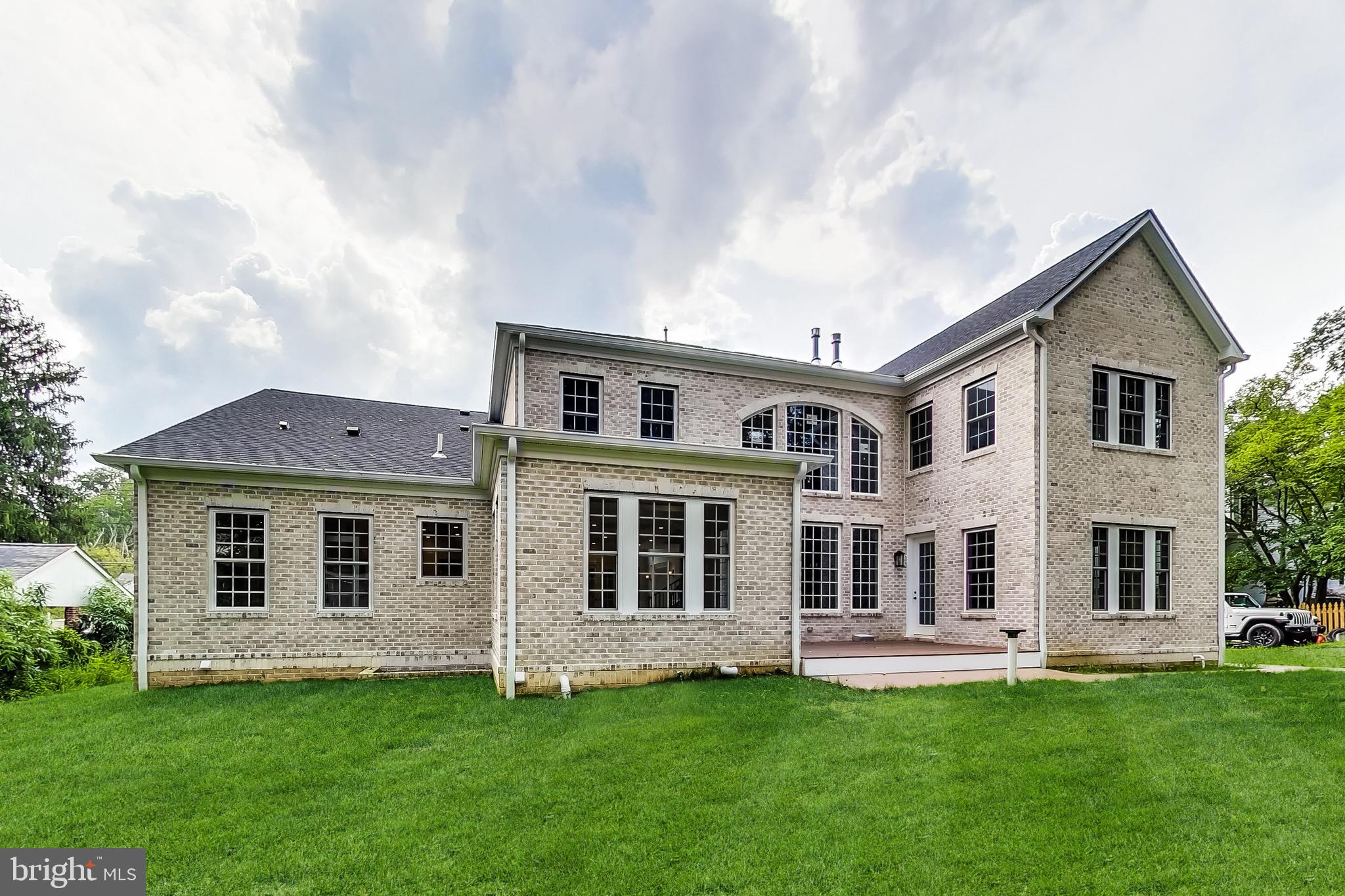 3104 SLEEPY HOLLOW ROAD