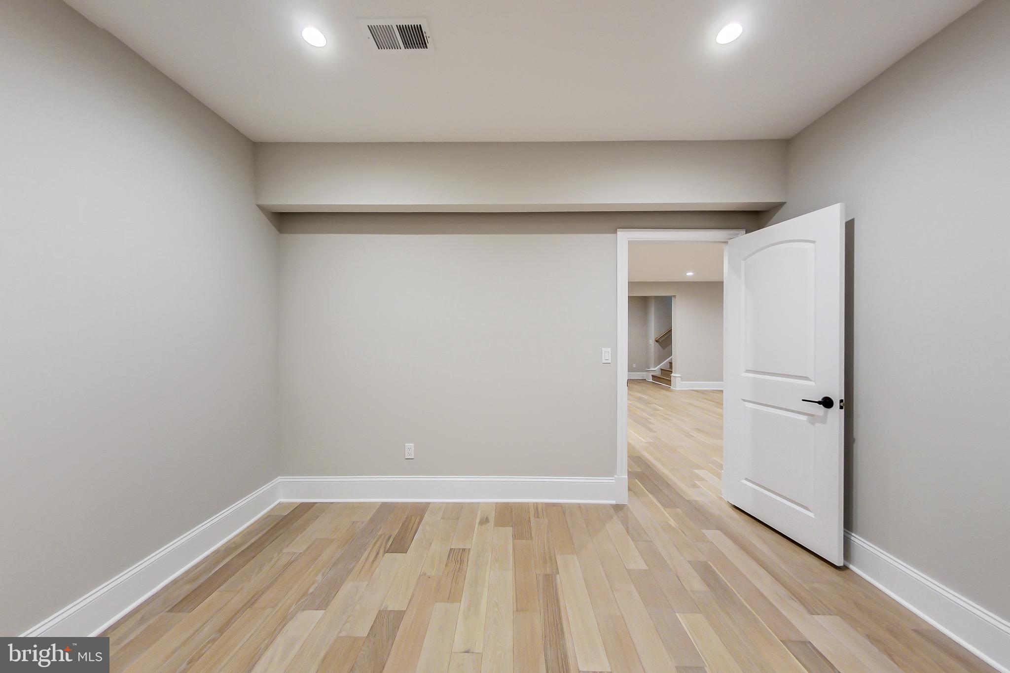 3104 SLEEPY HOLLOW ROAD