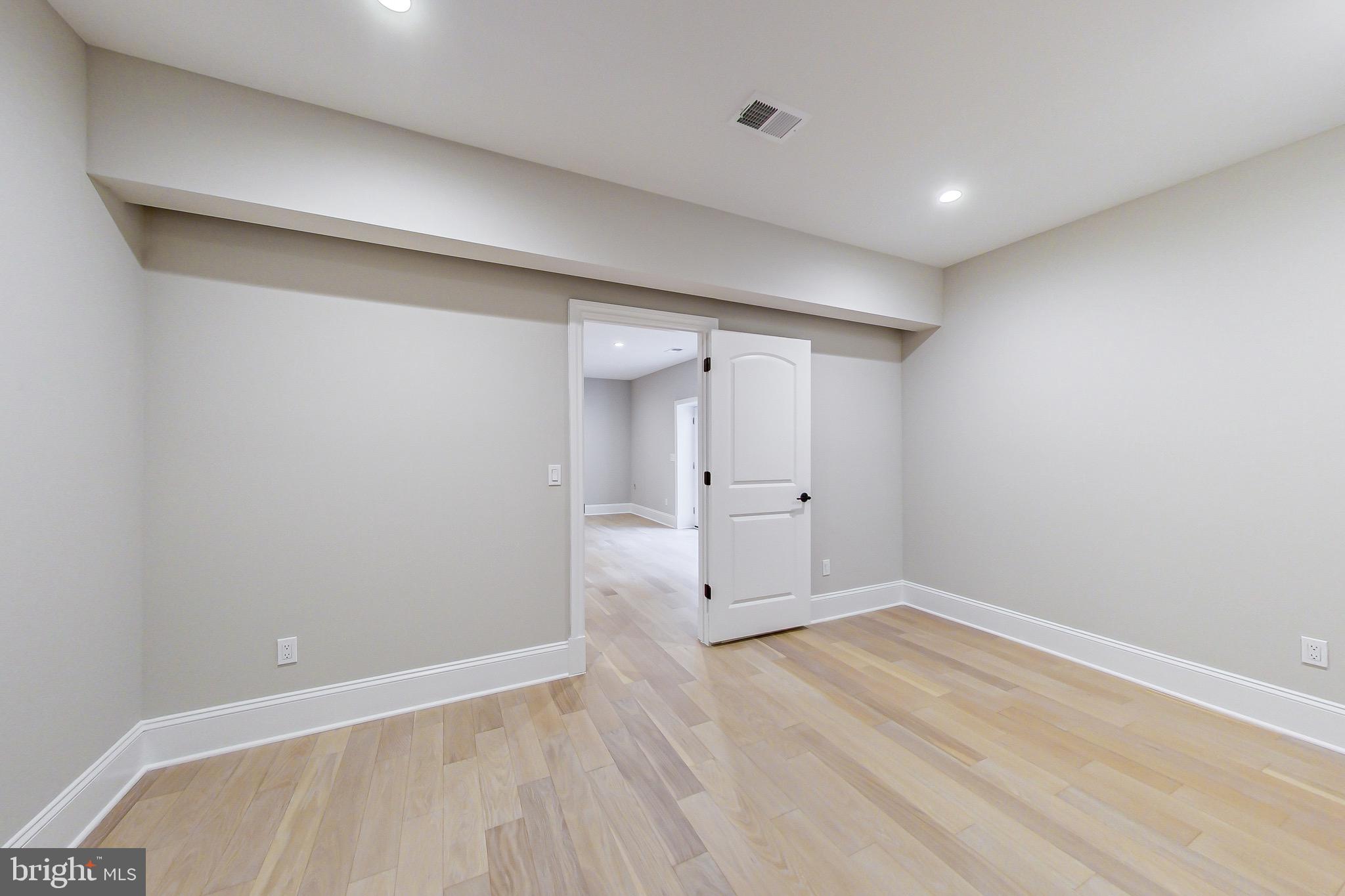 3104 SLEEPY HOLLOW ROAD