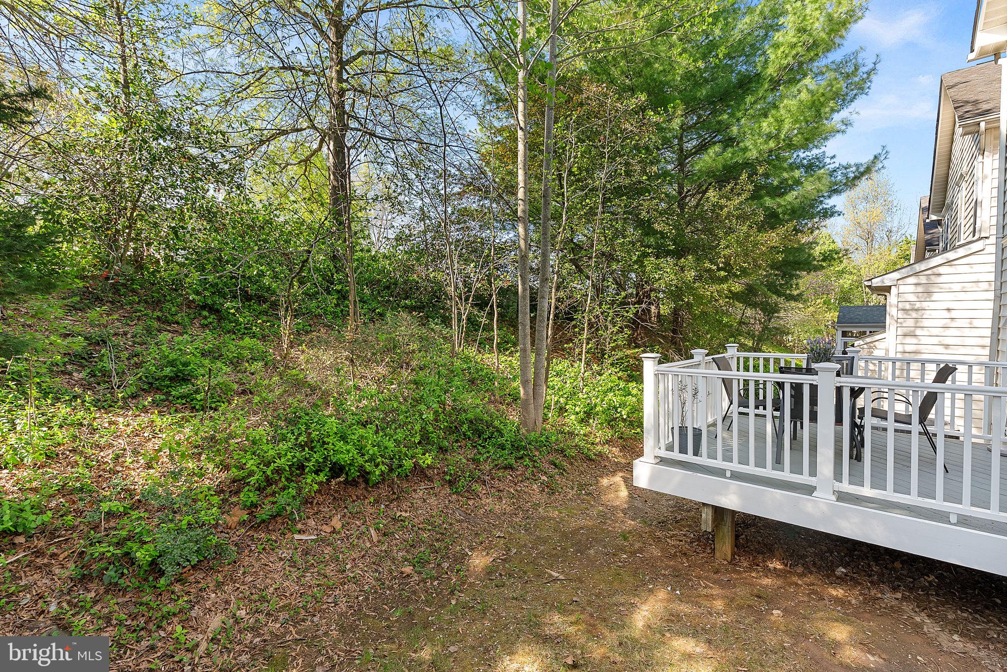 7677 HENRY KNOX DRIVE