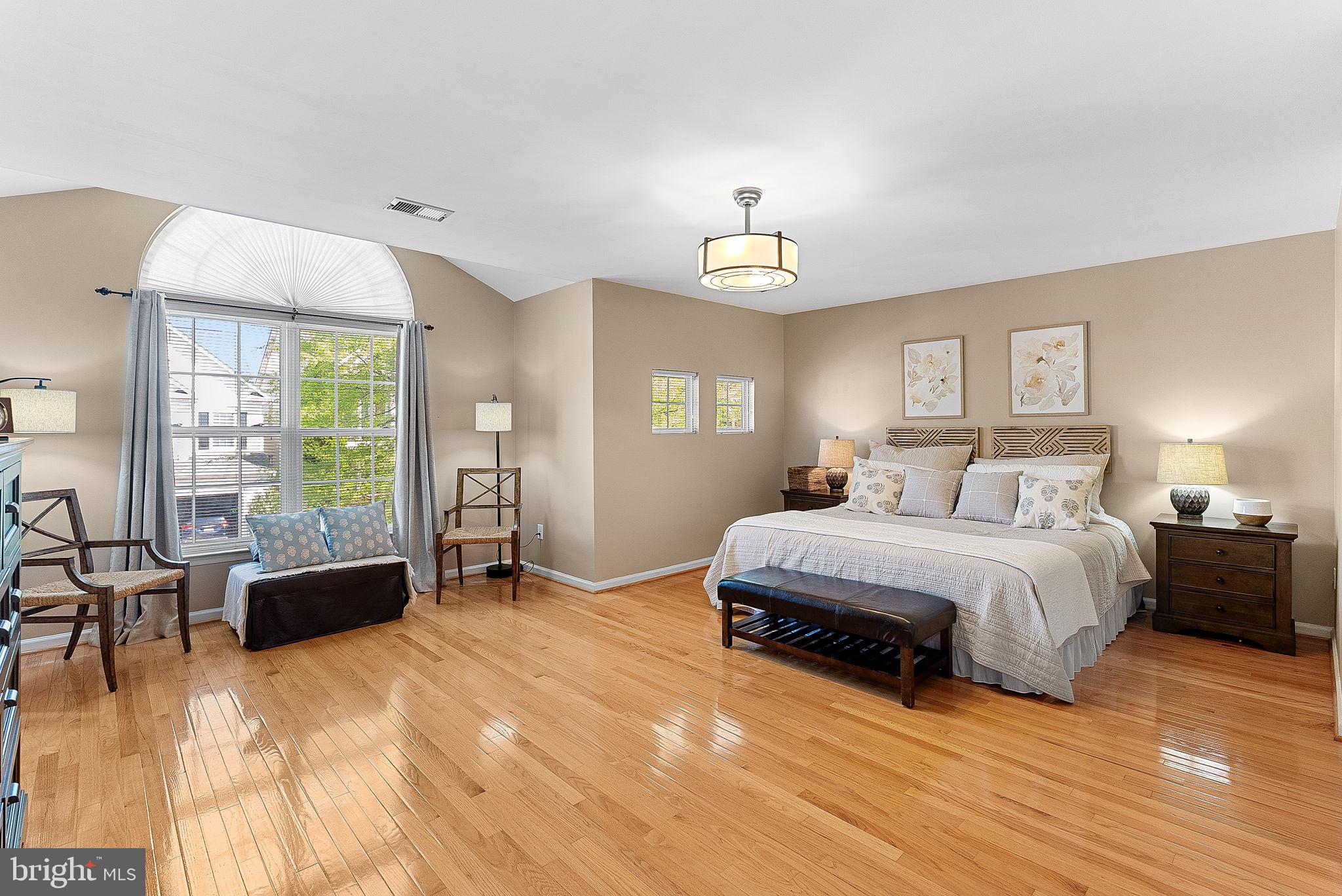 7677 HENRY KNOX DRIVE