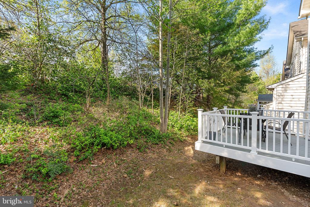 7677 HENRY KNOX DRIVE