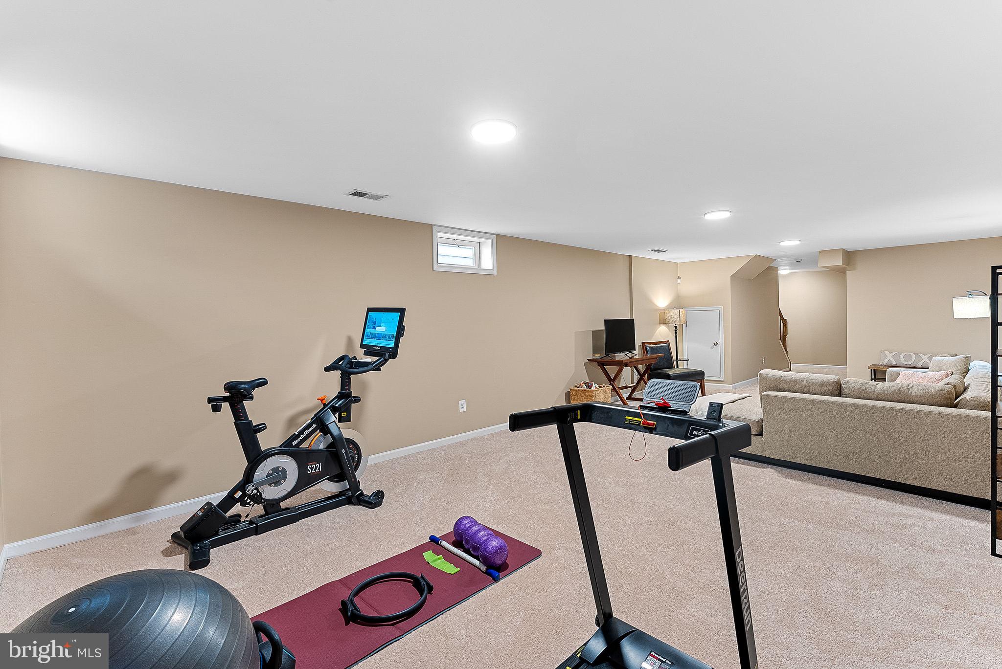 7677 HENRY KNOX DRIVE