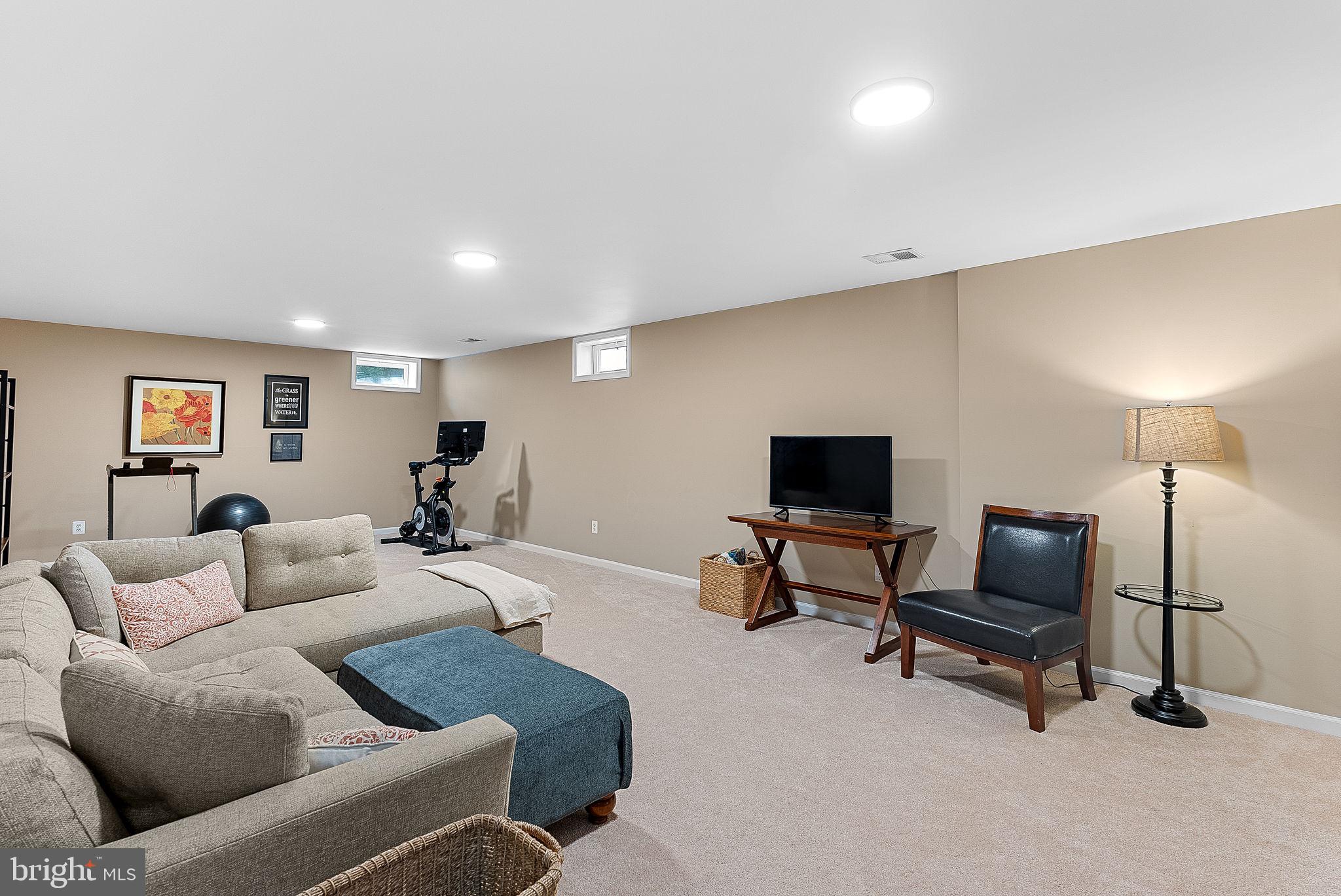 7677 HENRY KNOX DRIVE