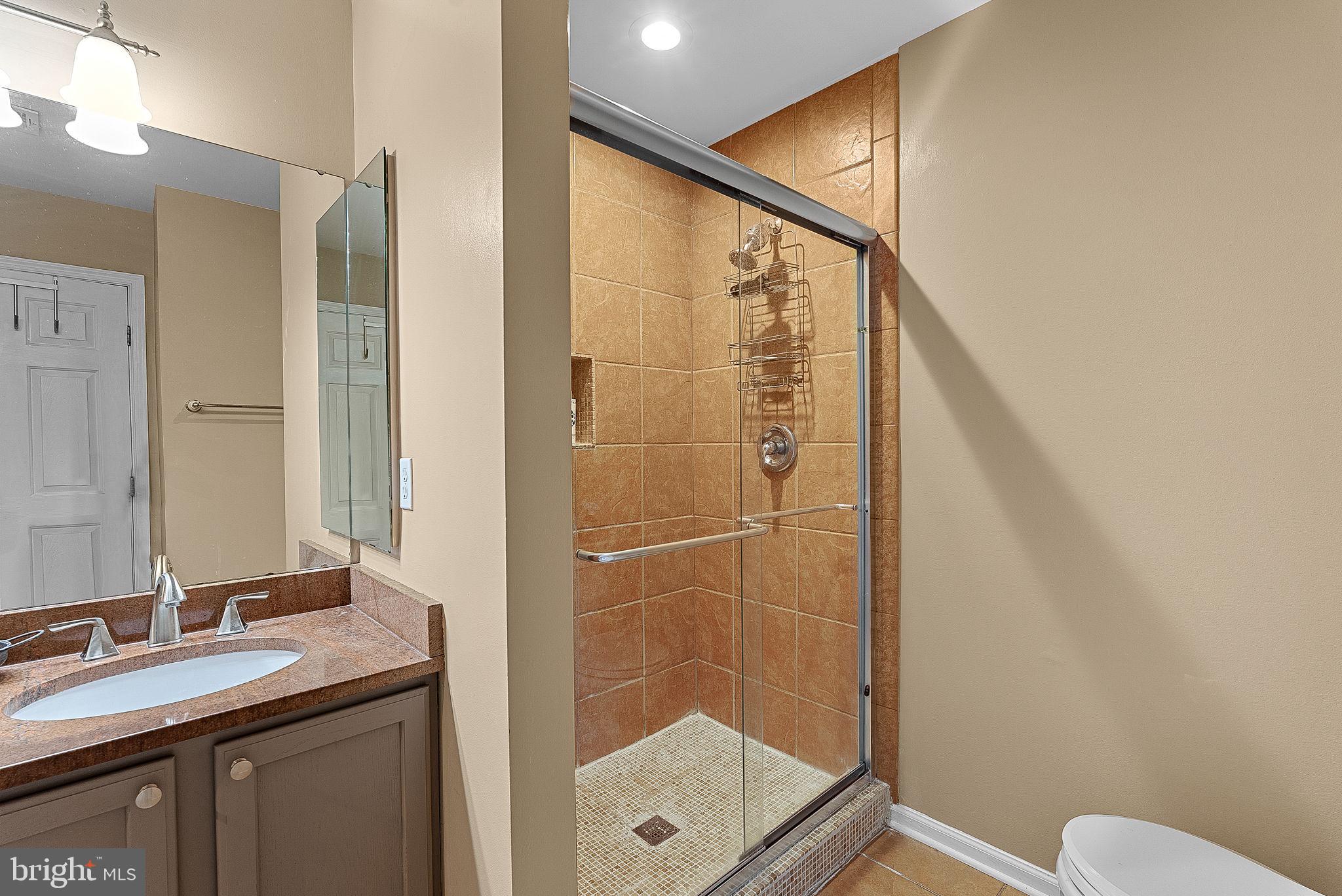 7677 HENRY KNOX DRIVE