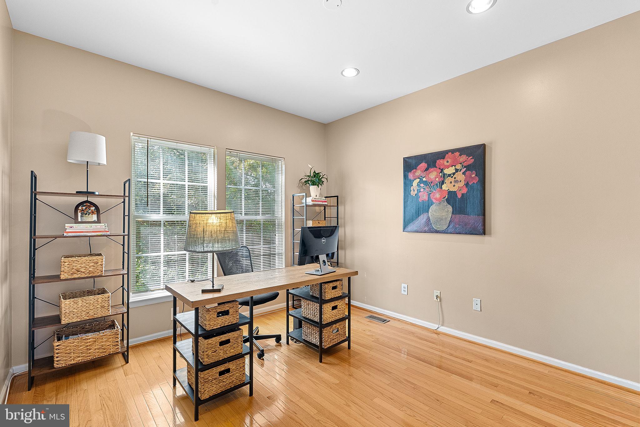 7677 HENRY KNOX DRIVE