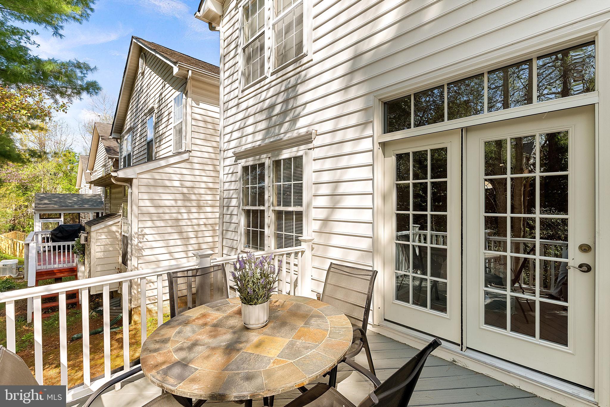 7677 HENRY KNOX DRIVE