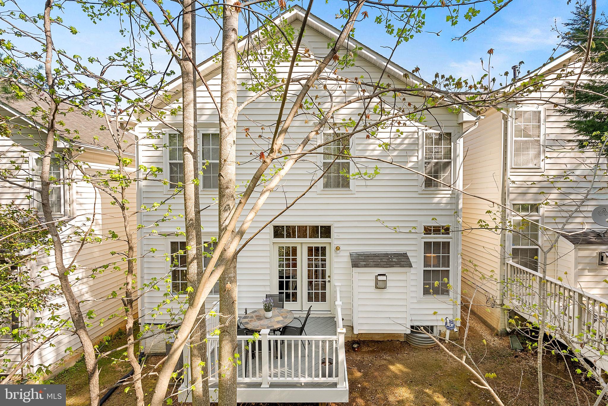 7677 HENRY KNOX DRIVE