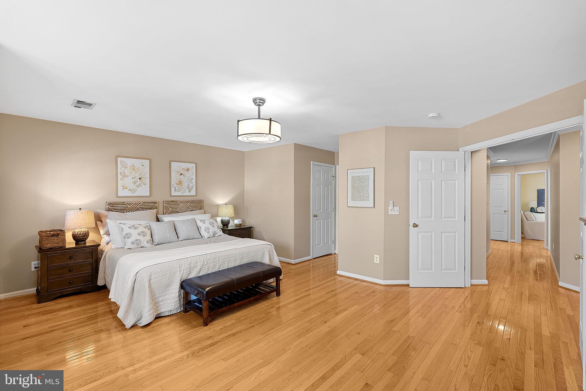 7677 HENRY KNOX DRIVE