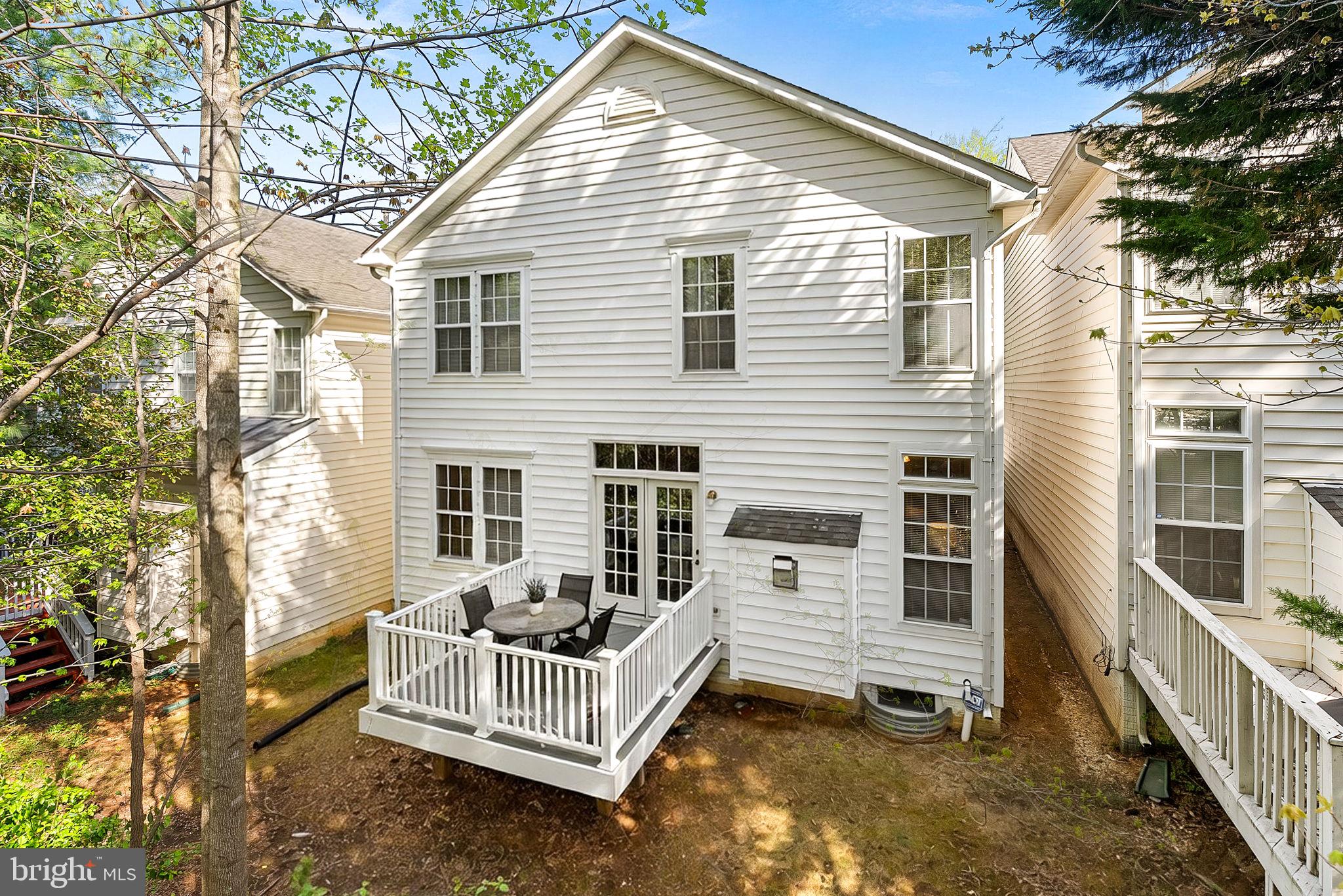 7677 HENRY KNOX DRIVE