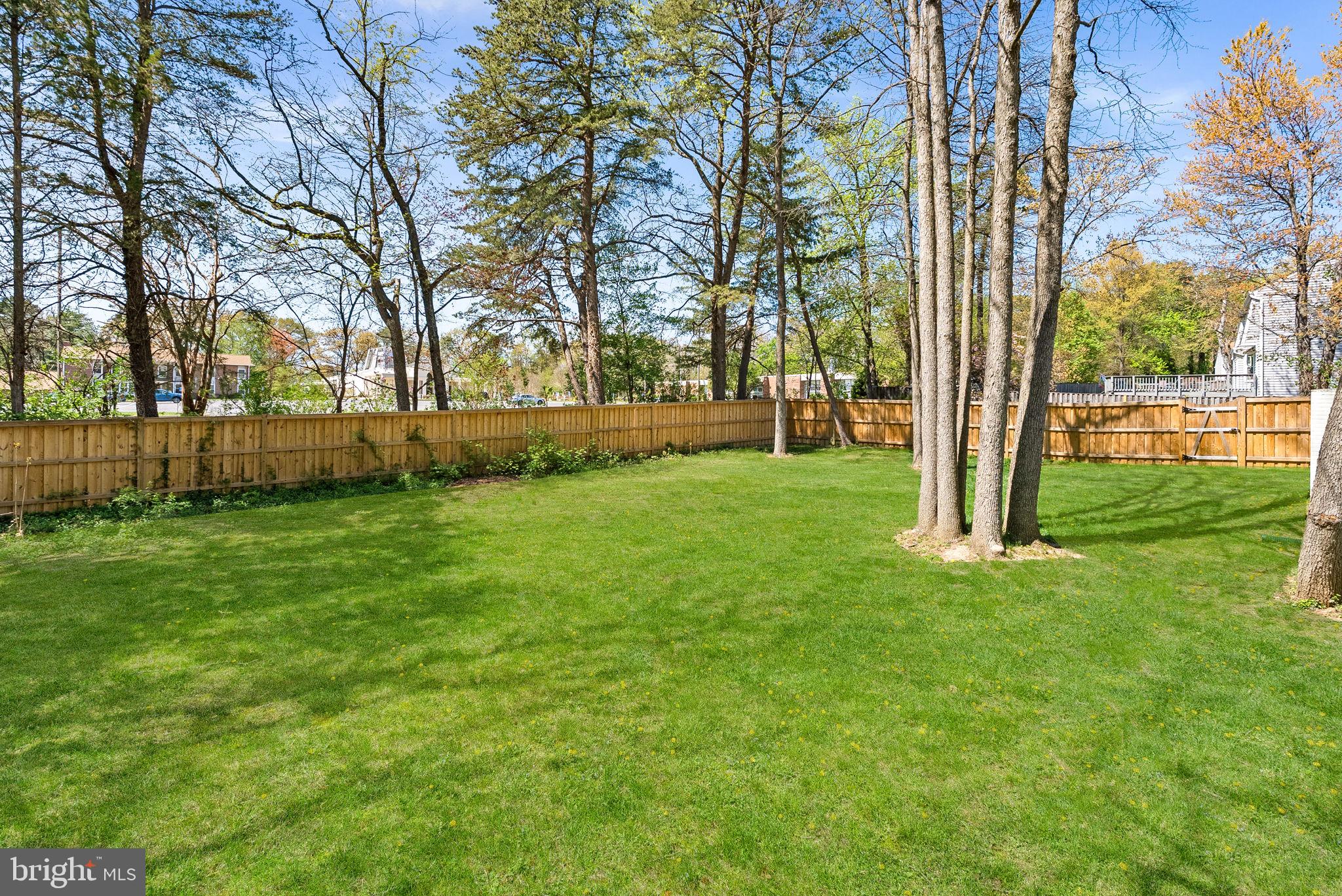 6214 FRANCONIA FOREST LANE