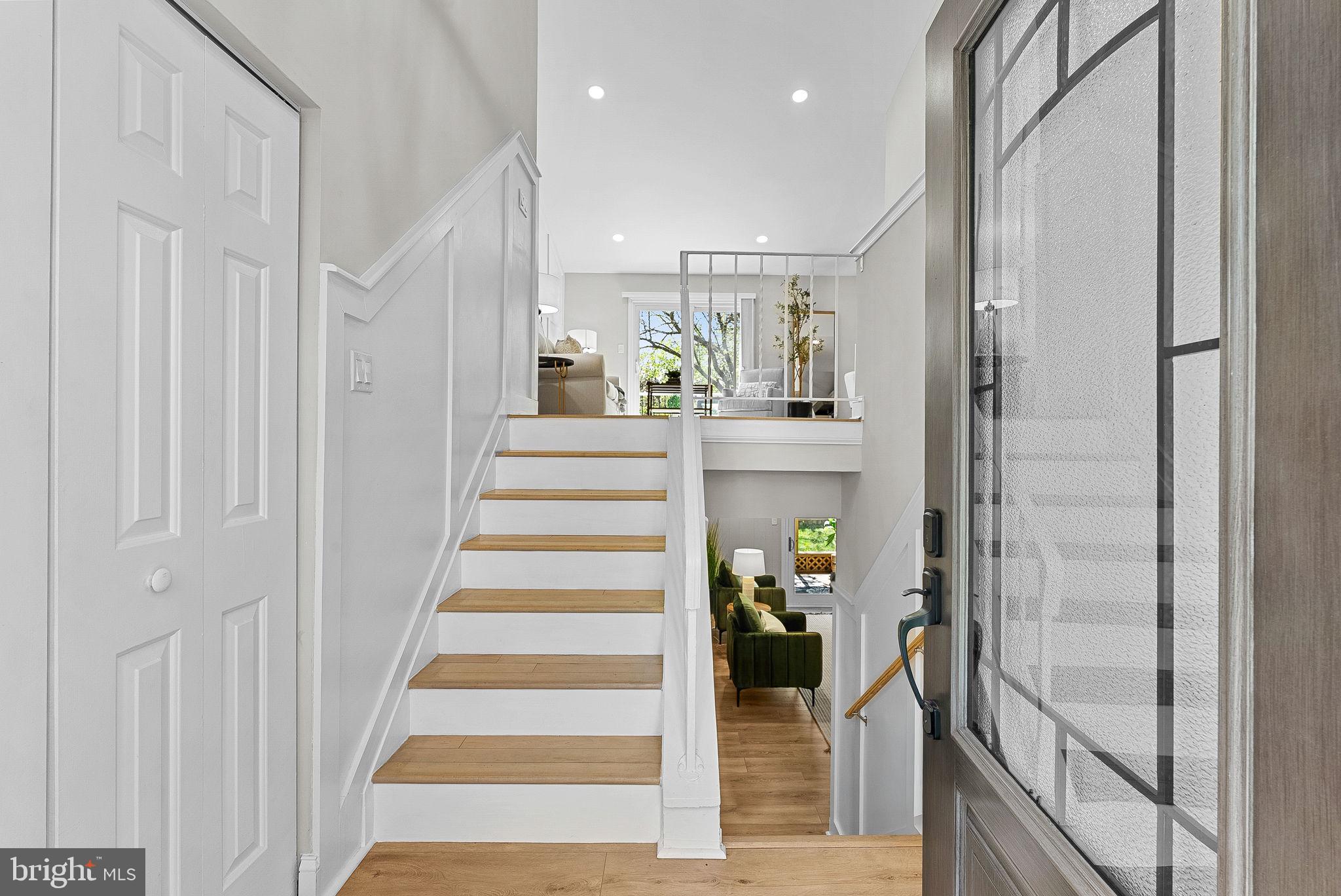 6214 FRANCONIA FOREST LANE