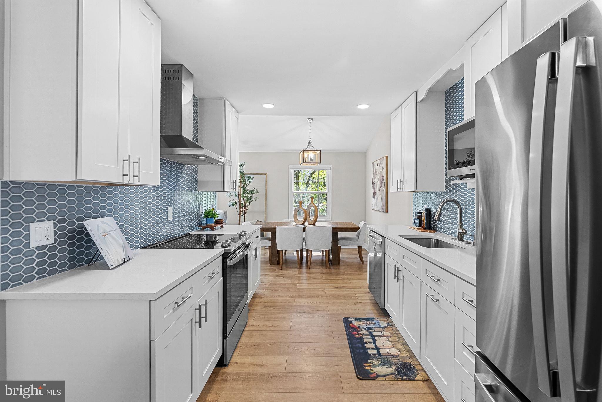 6214 FRANCONIA FOREST LANE