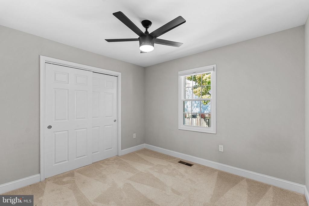 6214 FRANCONIA FOREST LANE