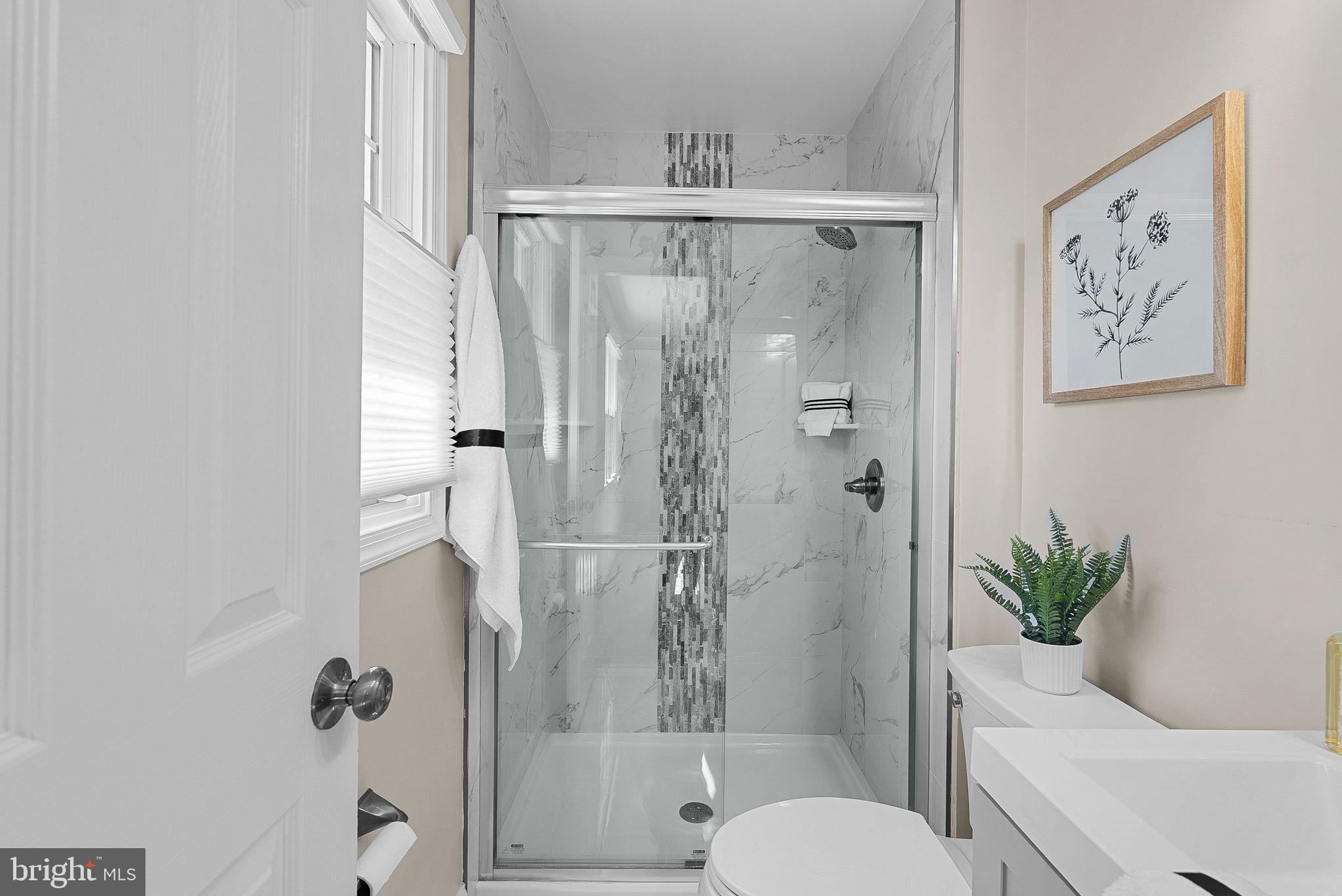 6214 FRANCONIA FOREST LANE