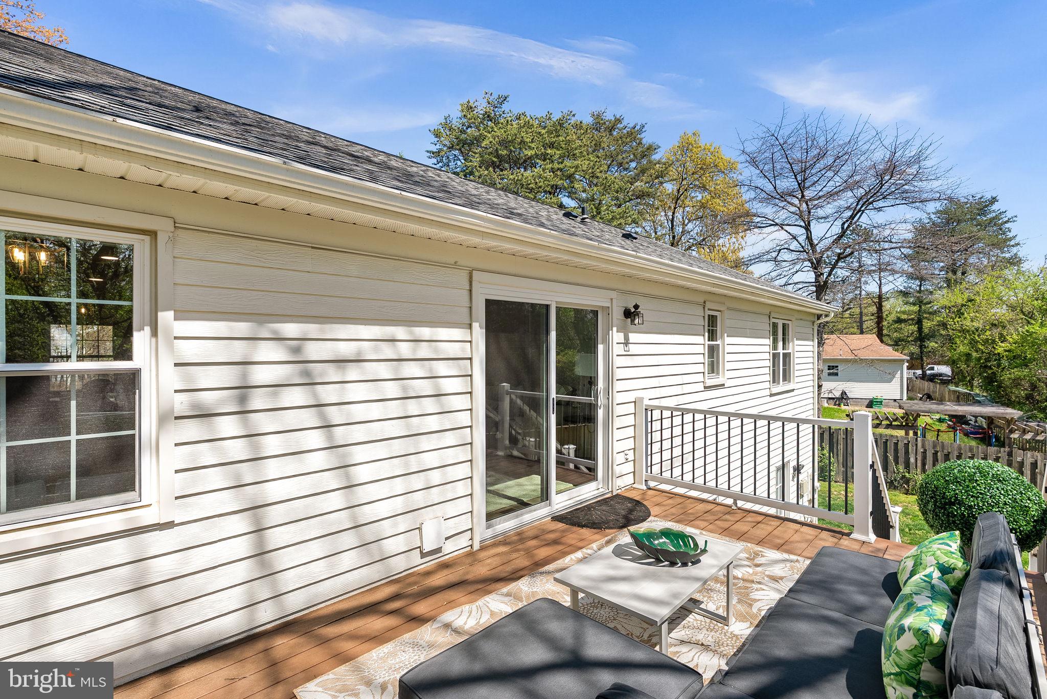 6214 FRANCONIA FOREST LANE