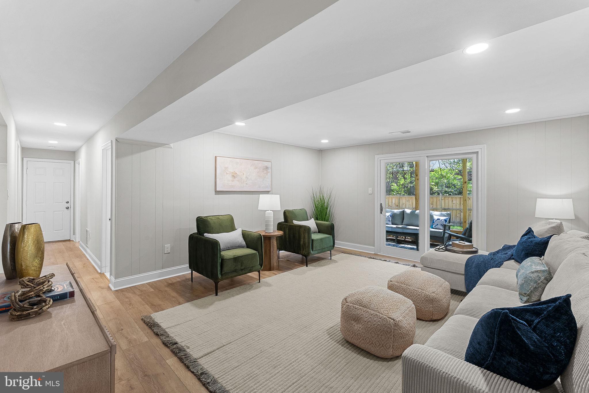 6214 FRANCONIA FOREST LANE