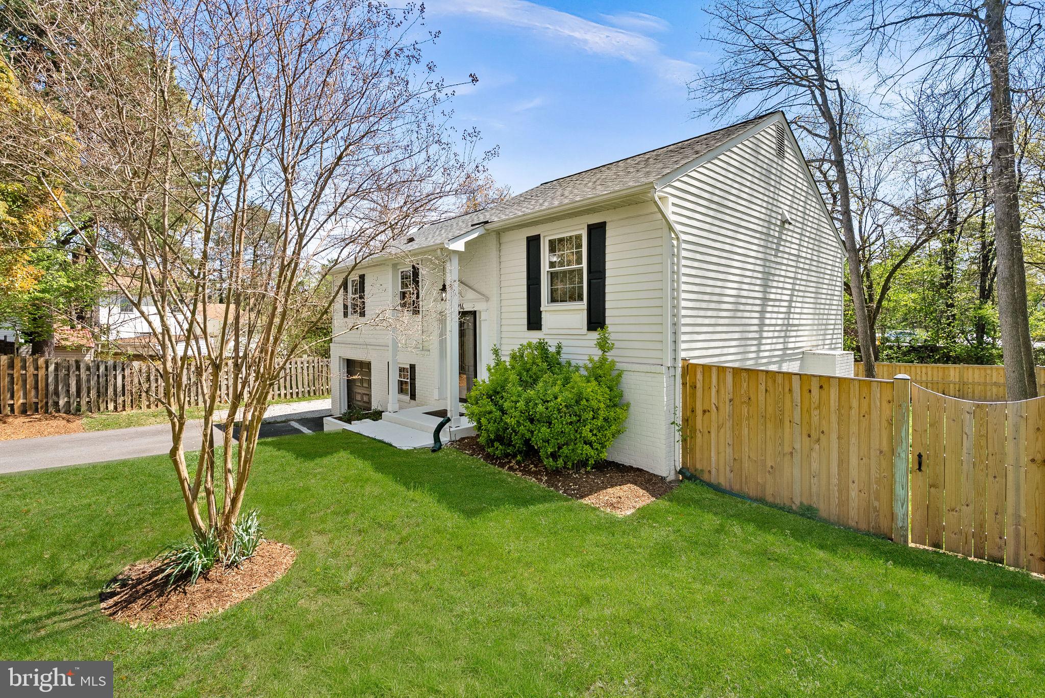 6214 FRANCONIA FOREST LANE