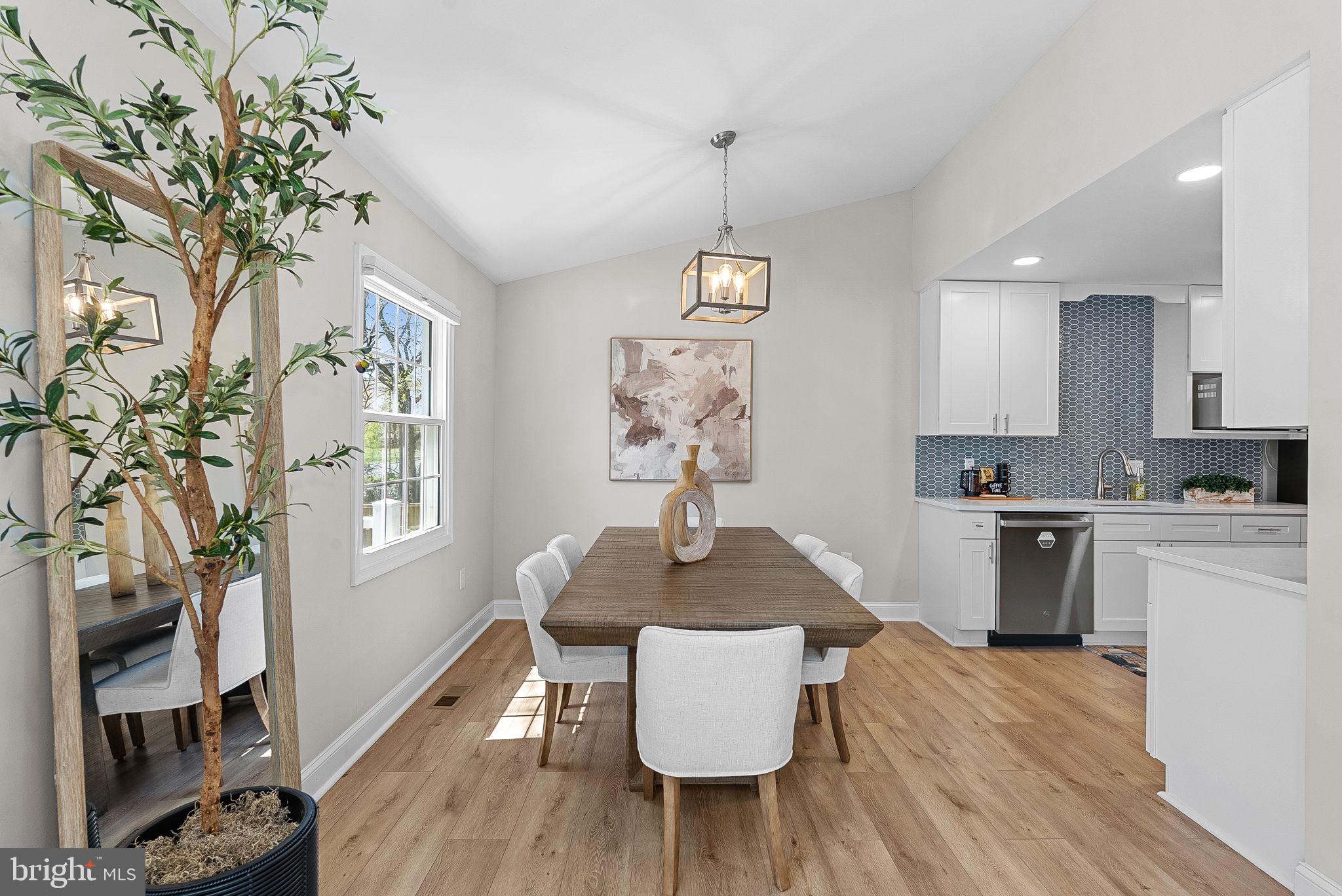 6214 FRANCONIA FOREST LANE