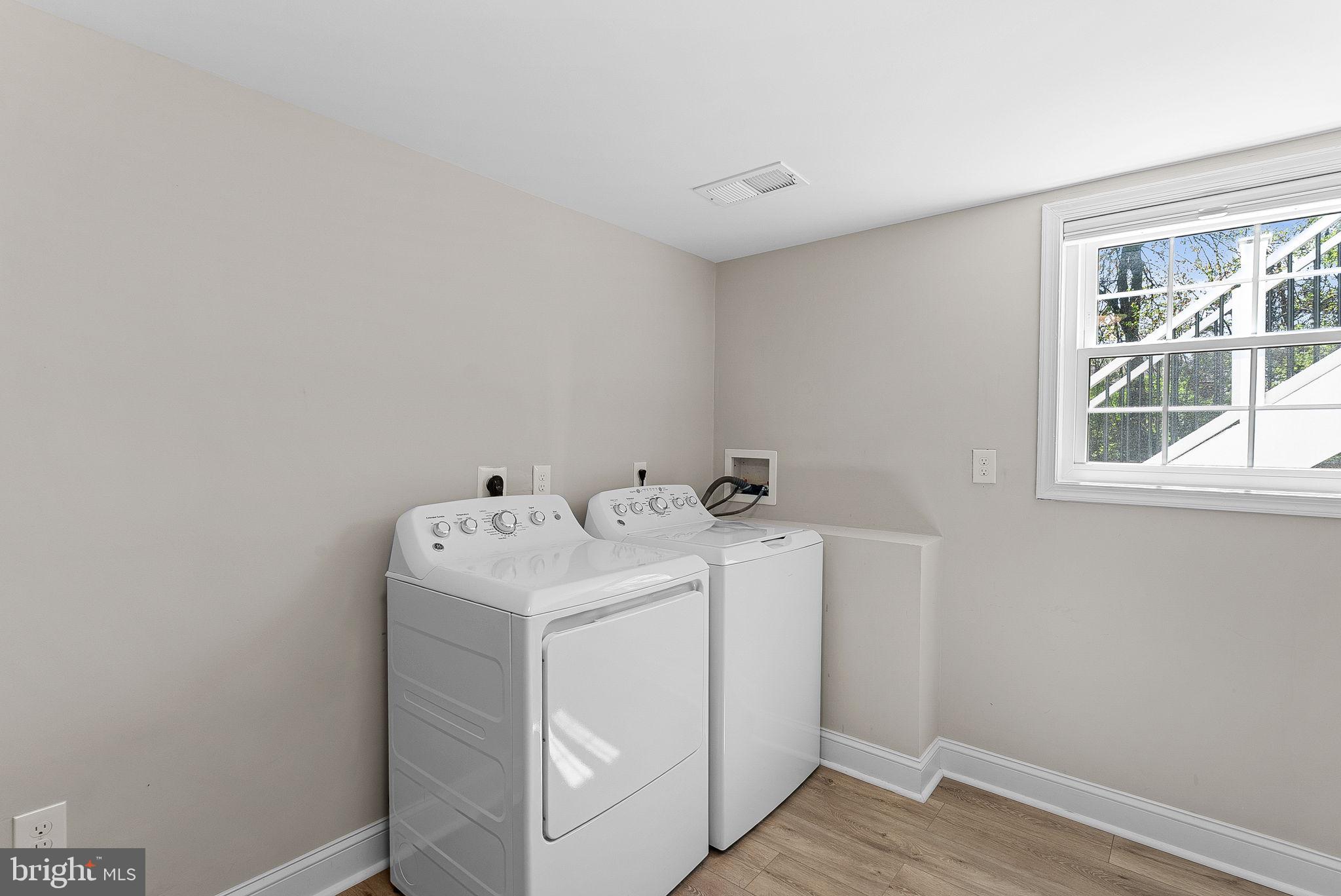 6214 FRANCONIA FOREST LANE