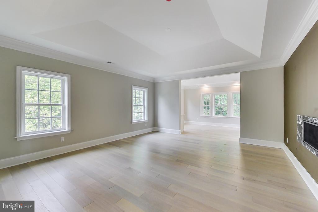3104 SLEEPY HOLLOW ROAD