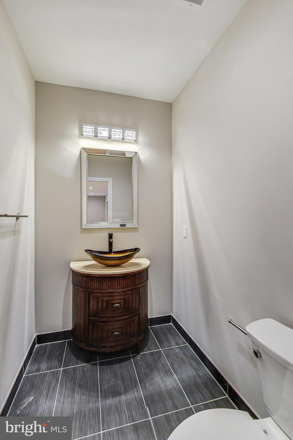 3104 SLEEPY HOLLOW ROAD