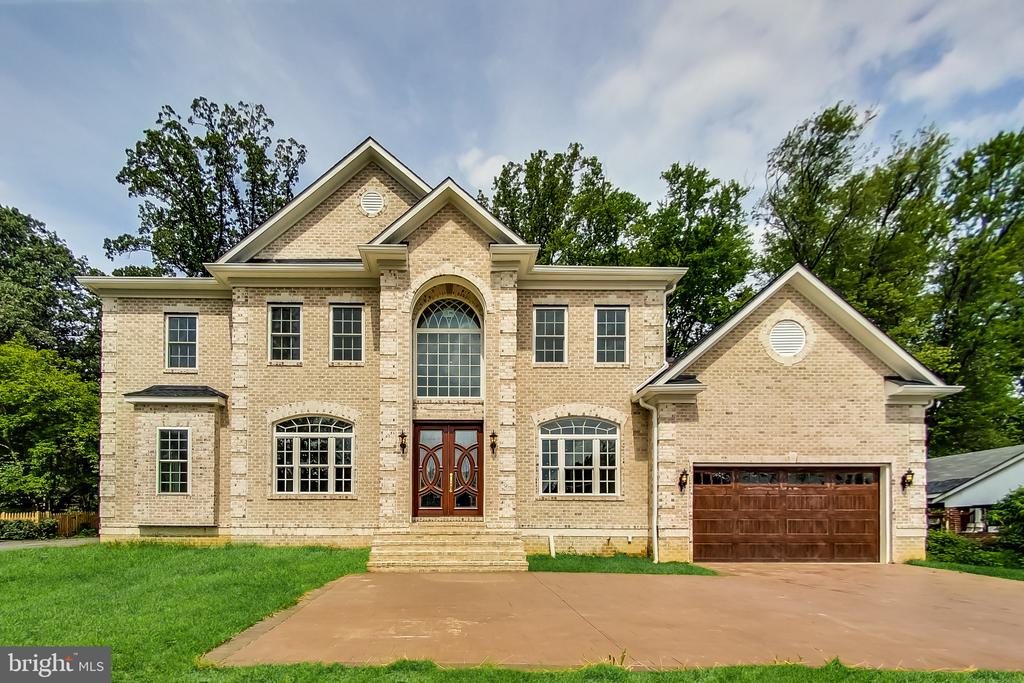 3104 SLEEPY HOLLOW ROAD