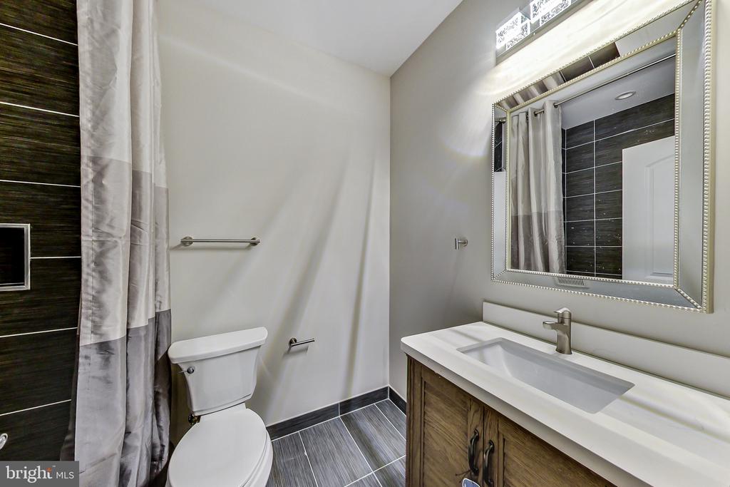 3104 SLEEPY HOLLOW ROAD