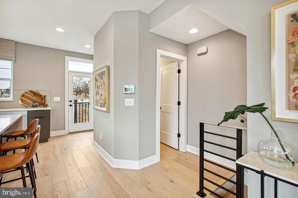 3118 CAMBER PLACE