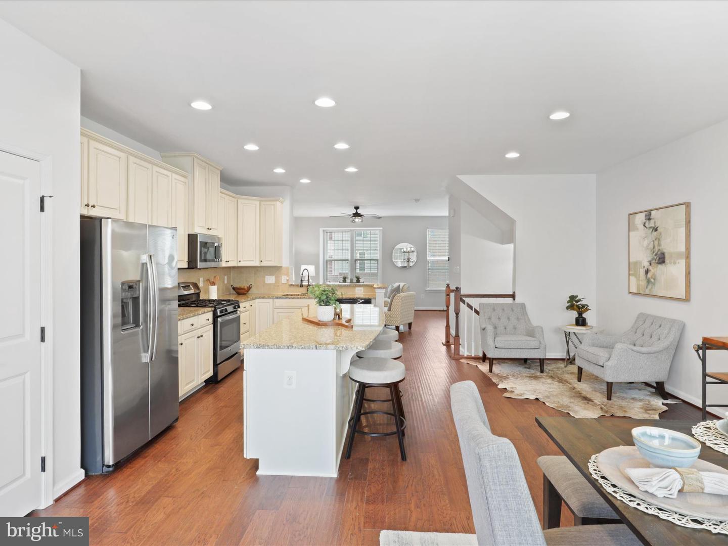 22854 Lacey Oak TERRACE