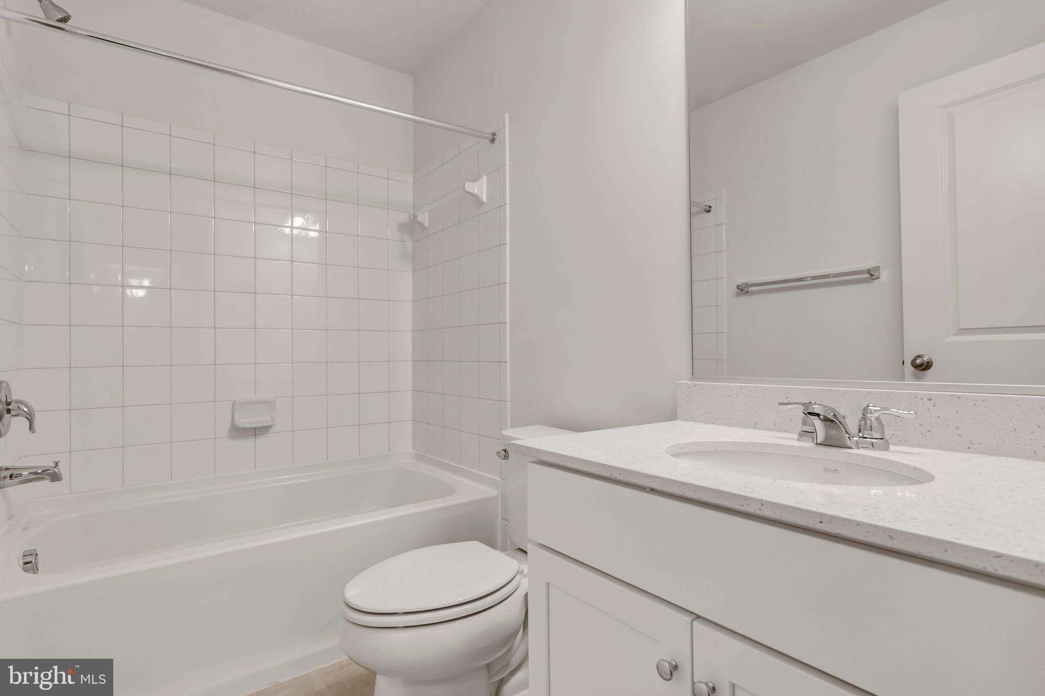 1648 Sandpiper Bay Loop