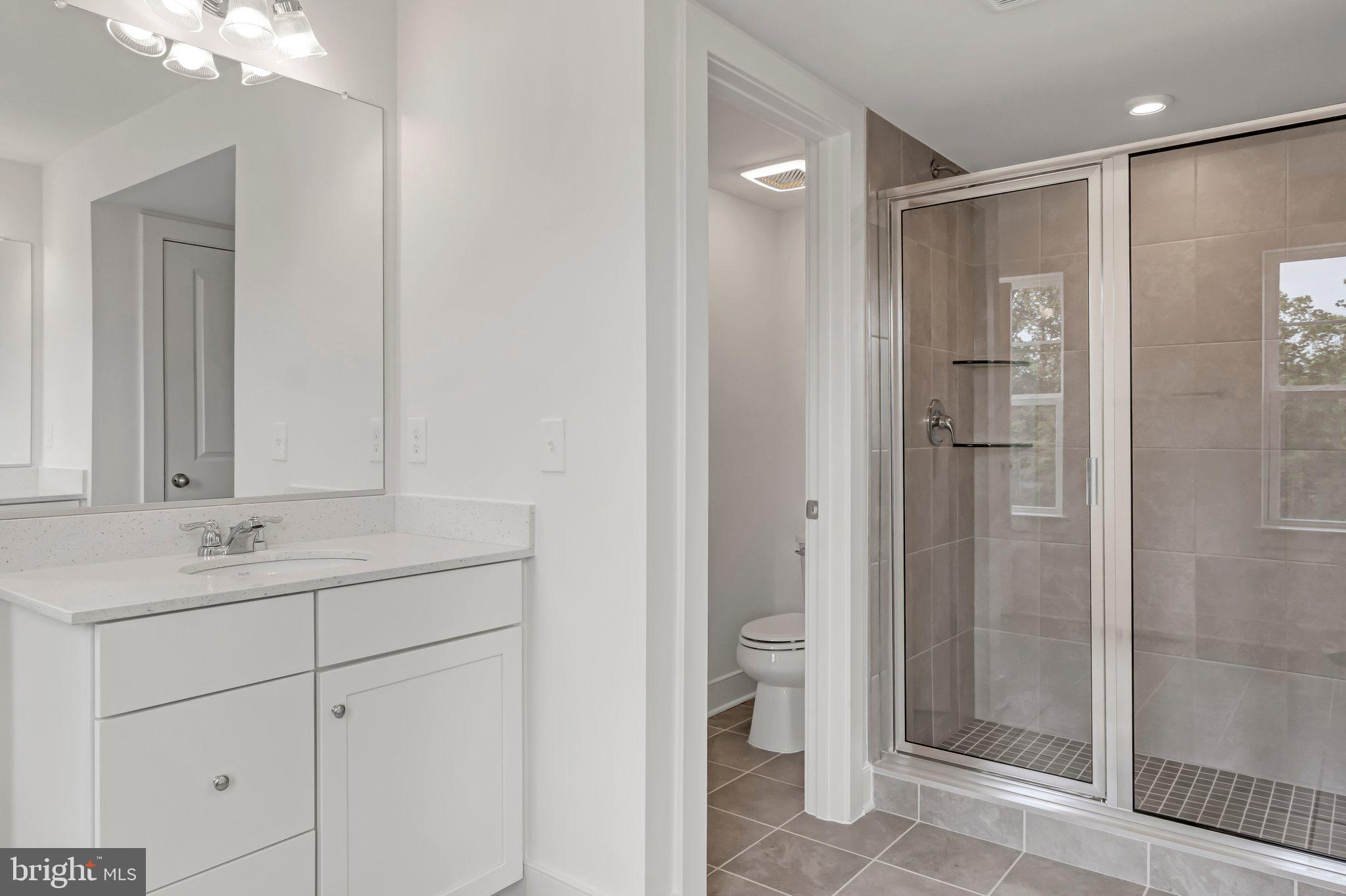 1648 SANDPIPER BAY LOOP