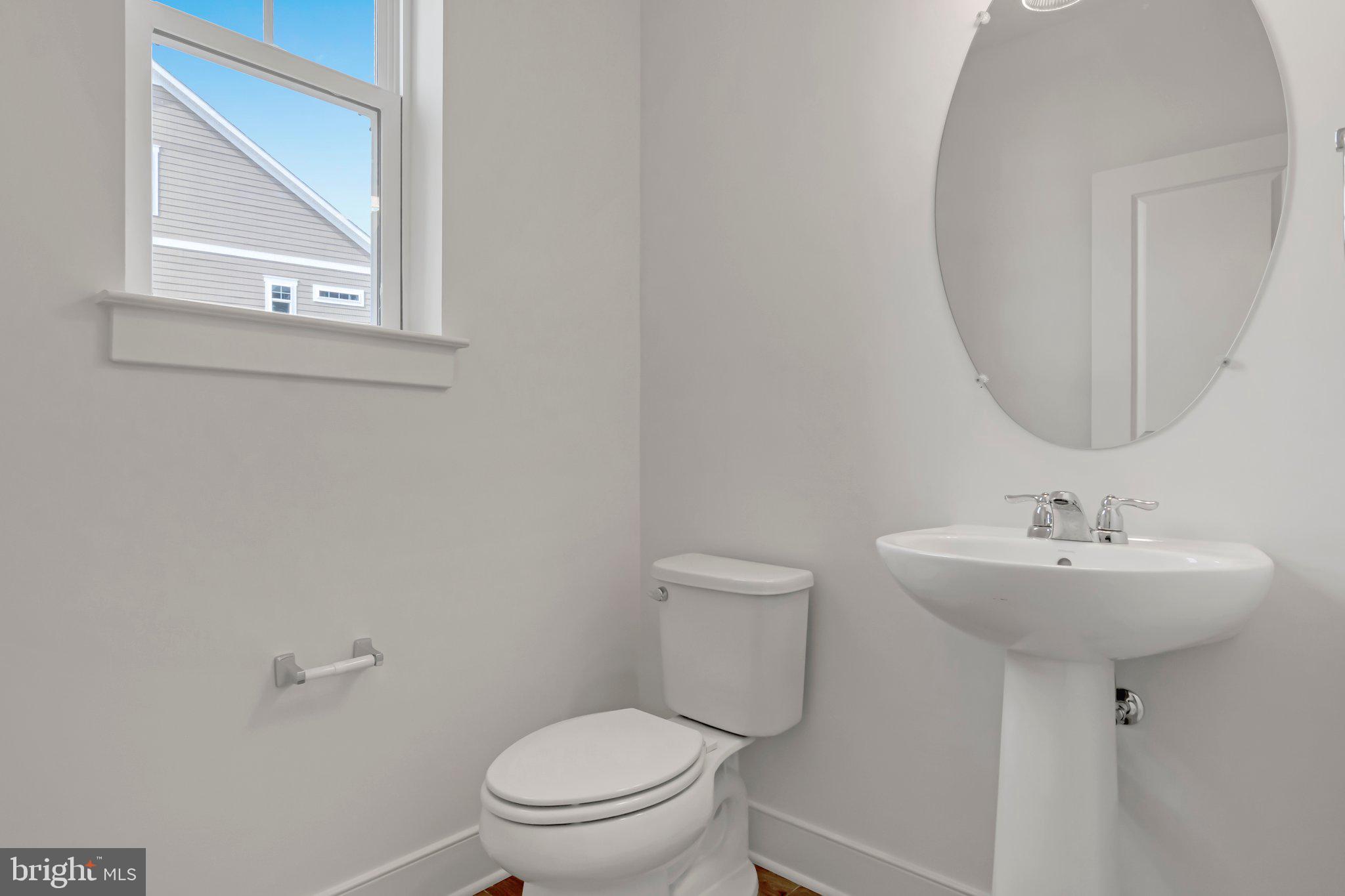 1648 SANDPIPER BAY LOOP