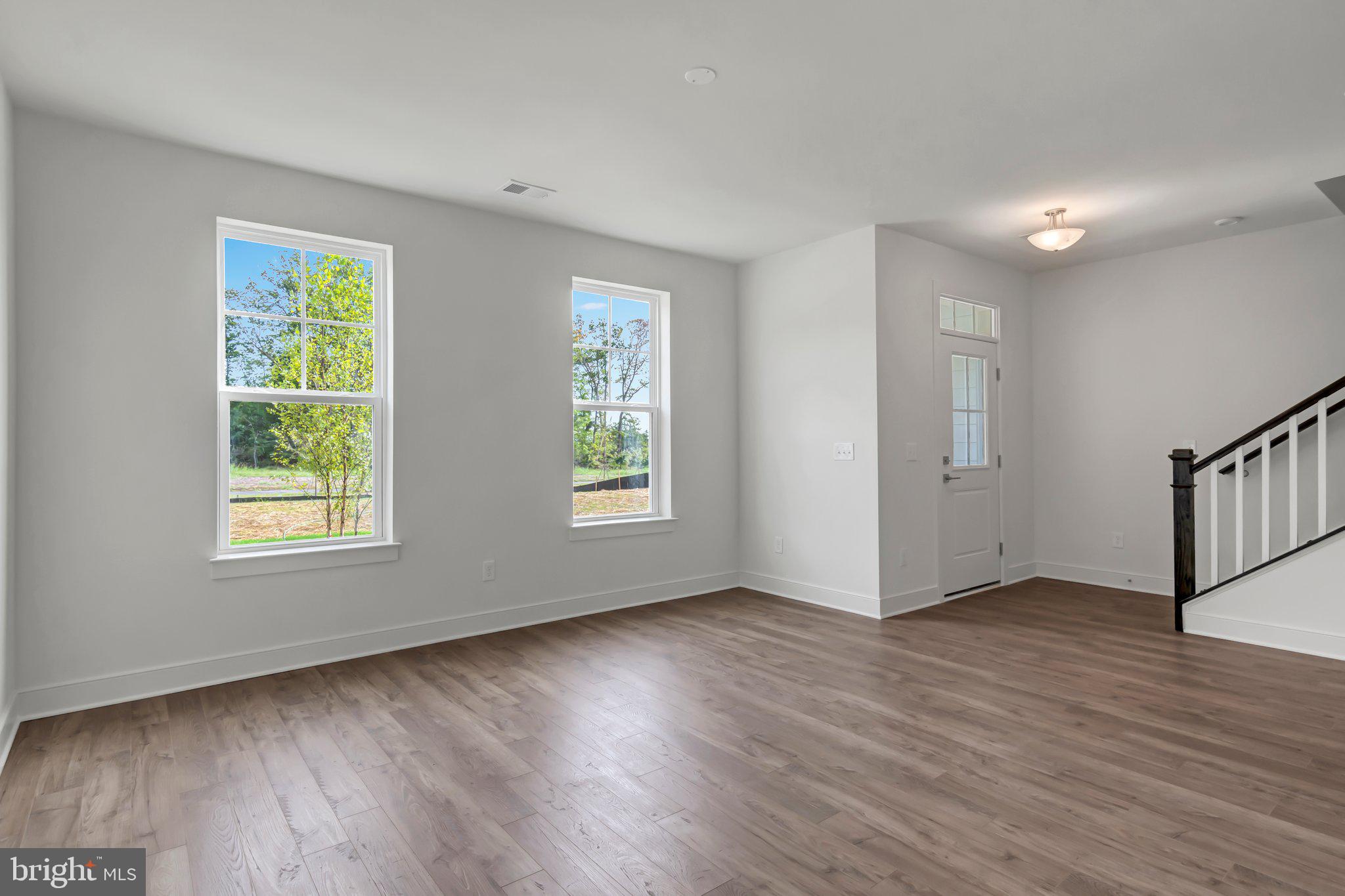 1648 SANDPIPER BAY LOOP