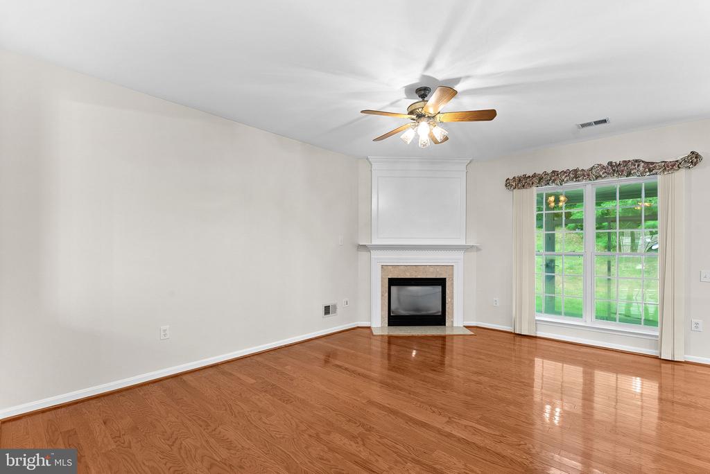 12356 GRANTLEY COURT