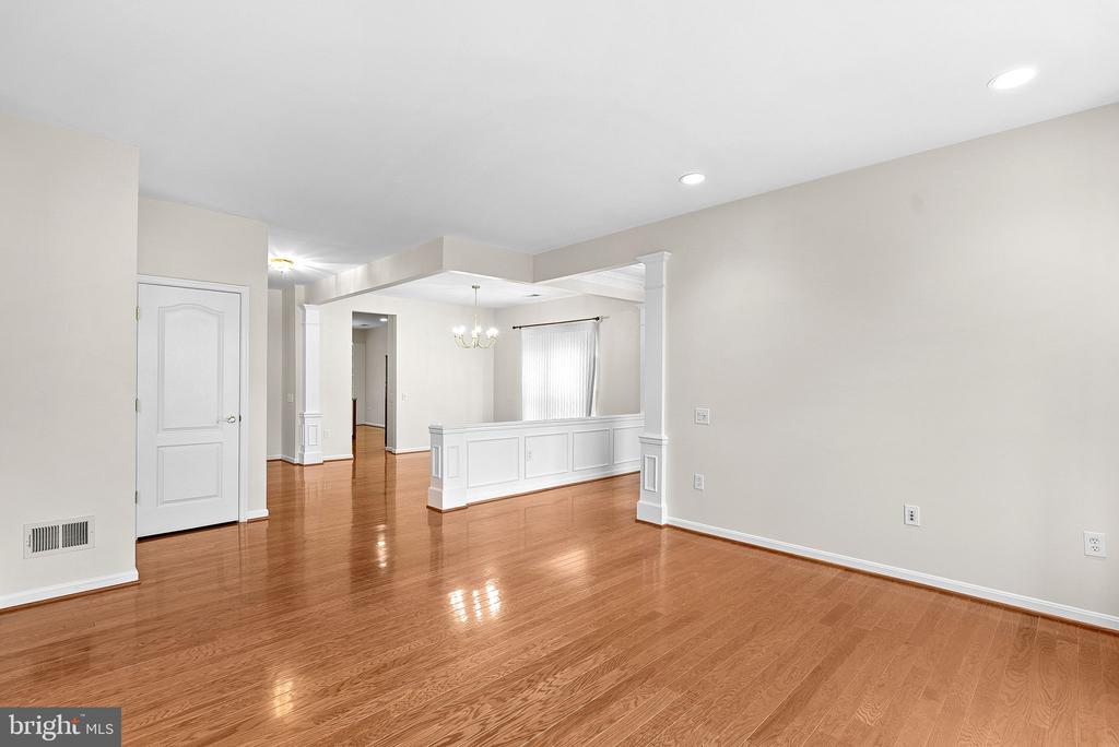 12356 GRANTLEY COURT