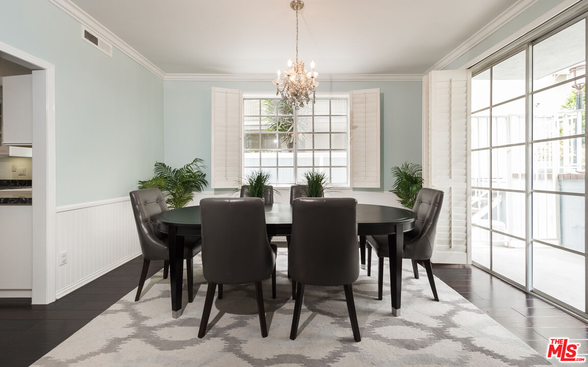 11667 Gorham Ave Unit: 206