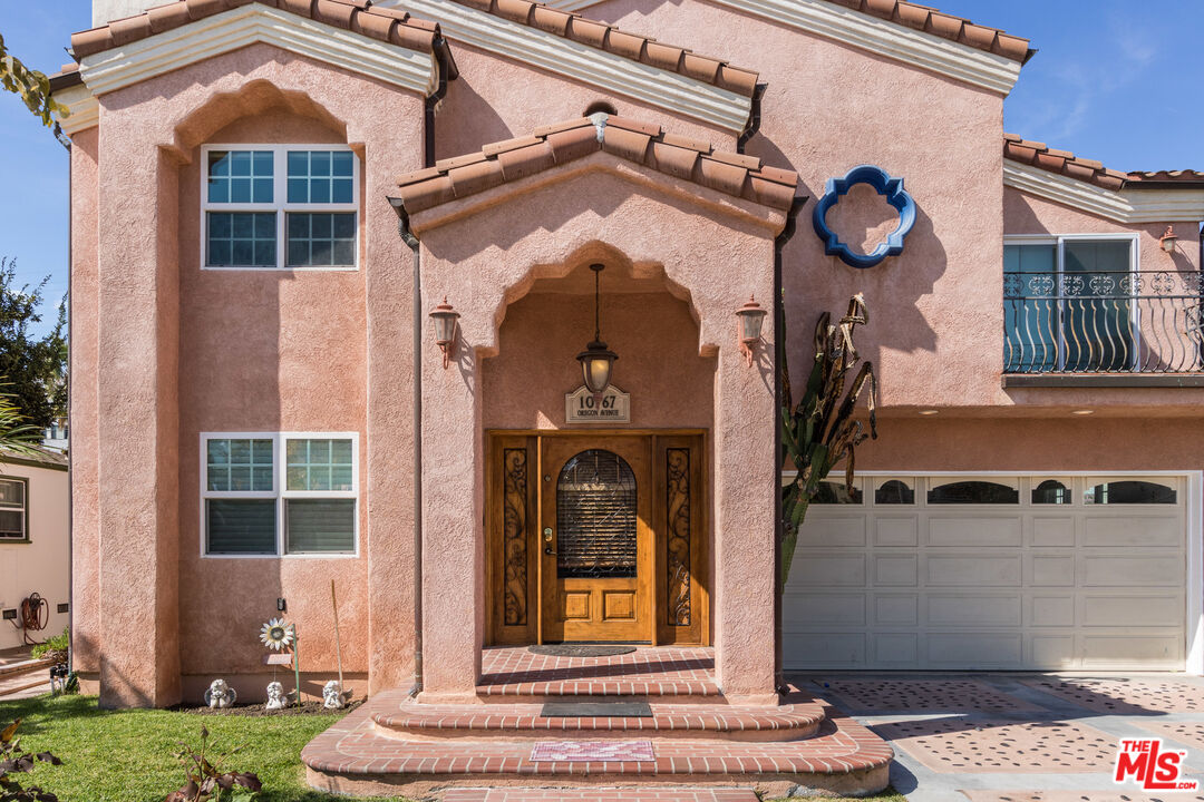 10767 OREGON AVE