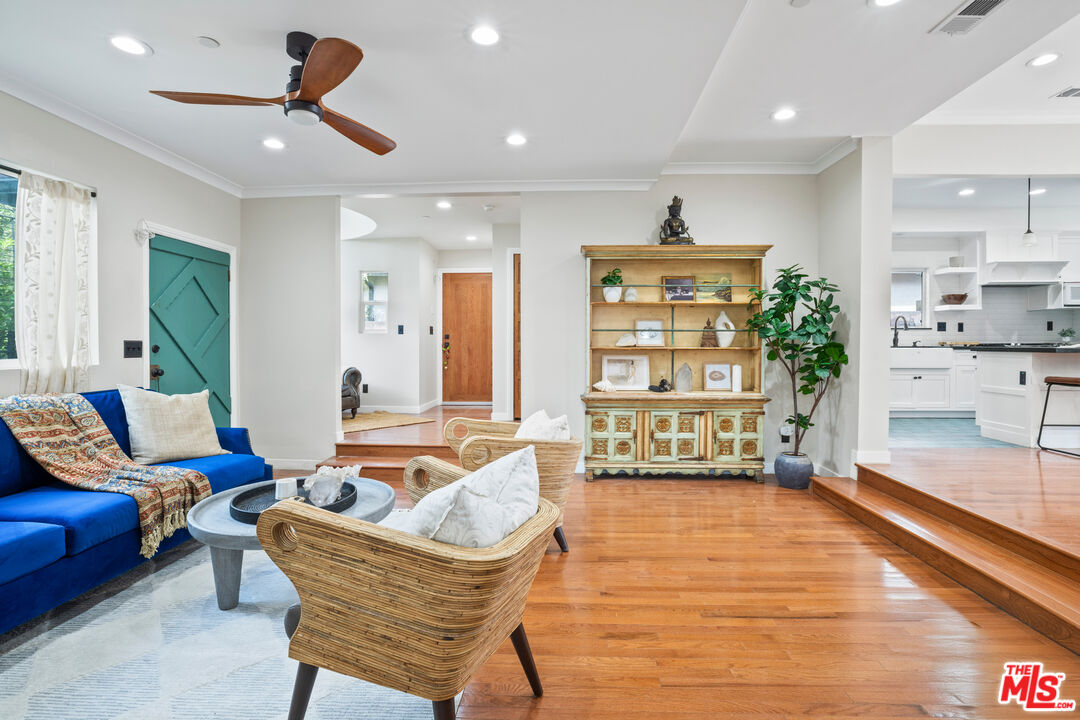 2404 23rd St