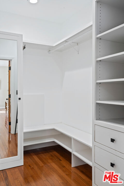 2404 23rd St