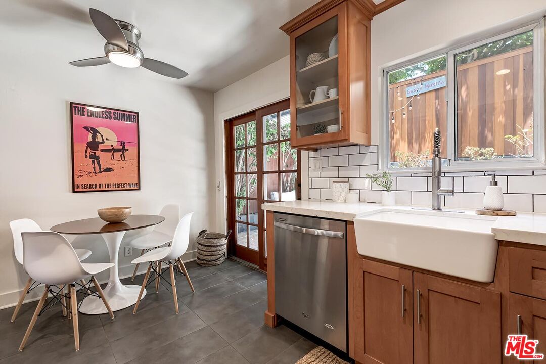 2625 6TH ST Unit: 3