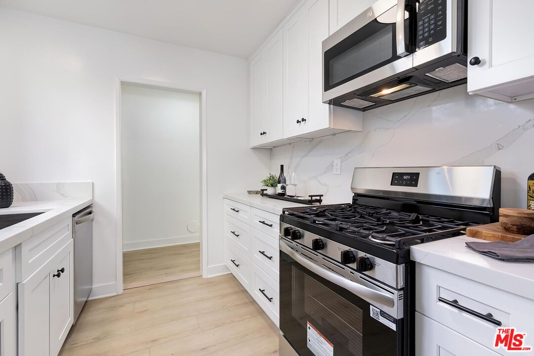 717 Copeland Ct Unit: 4