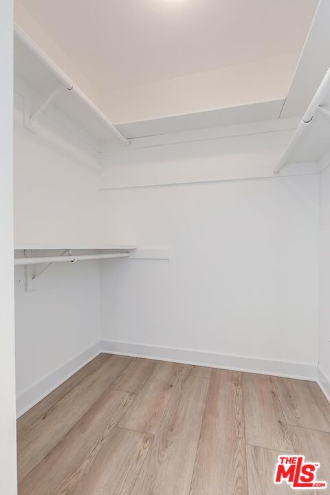 717 Copeland Ct Unit: 4