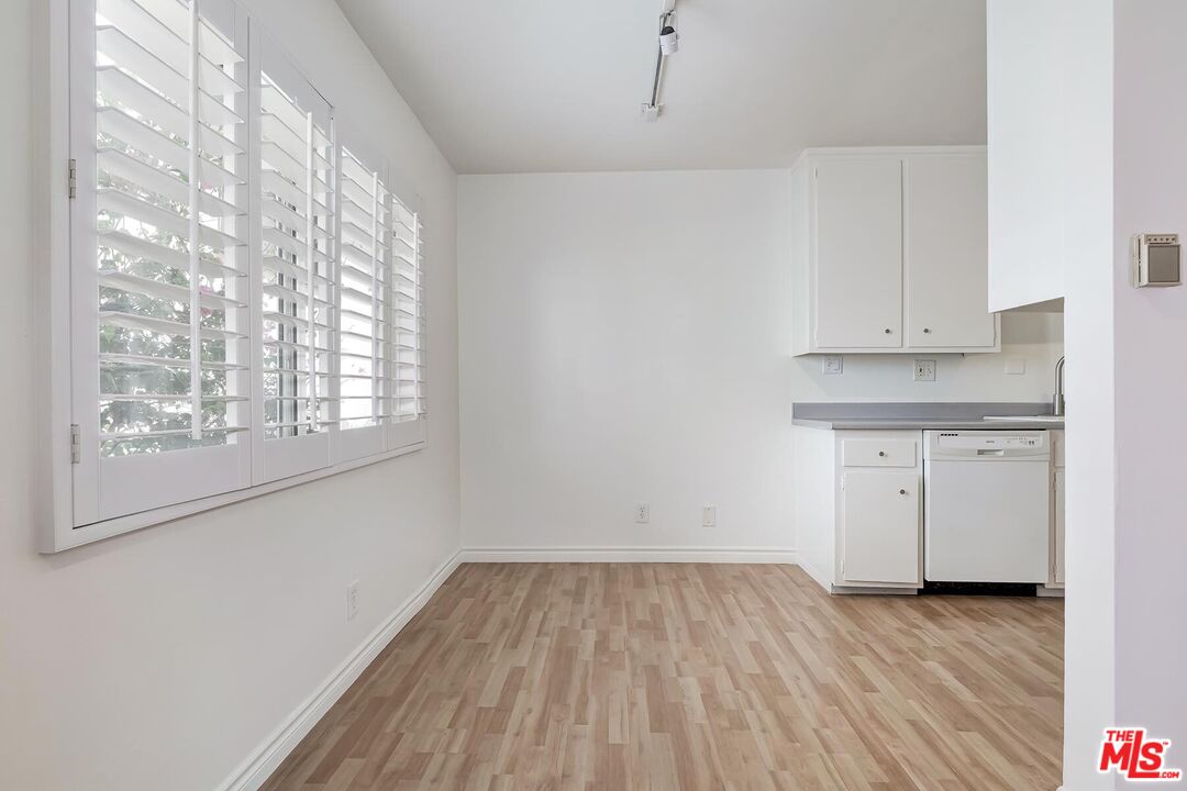 710 Pier Ave Unit: 1